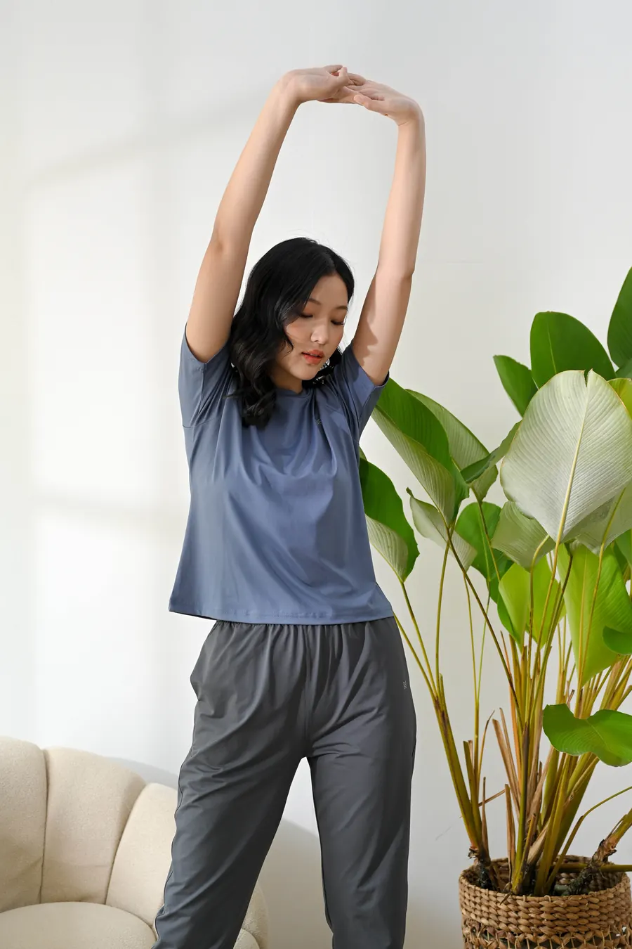 Atalon Recovery Lounge Pants flexible stretching movement